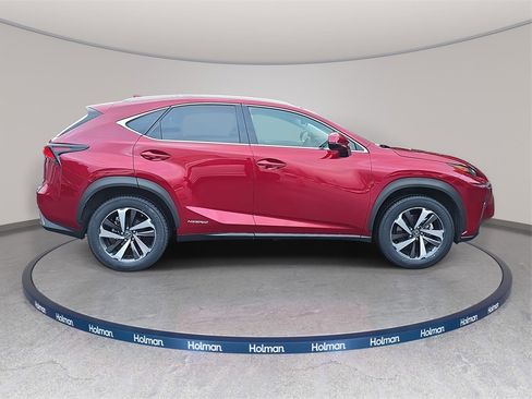 Used 2018 Lexus NX 300h AWD image 5