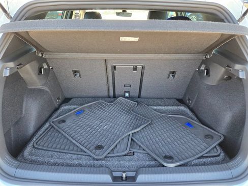Certified 2024 Volkswagen Golf R AWD/4WD image 14