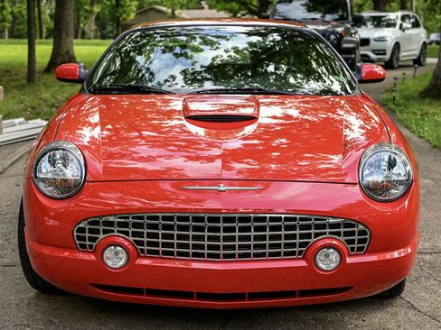 Used 2002 Ford Thunderbird RWD image 13