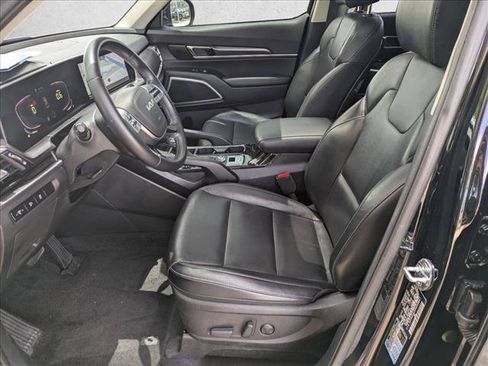 Used 2023 Kia Telluride S w/ S Sunroof Package FWD image 16