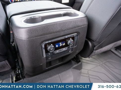 New 2026 Chevrolet Suburban LT w/ Comfort Package image 23