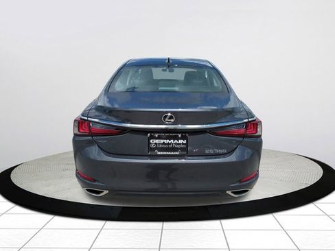 New 2025 Lexus ES 350 w/ Premium Package image 5