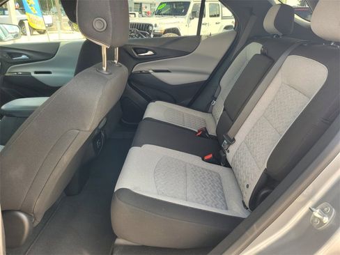 Certified 2023 Chevrolet Equinox LS w/ LS Convenience Package image 7