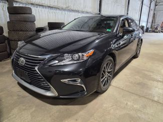 Used 2017 Lexus ES 350 w/ Navigation System Package FWD video 1