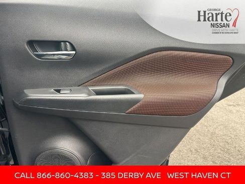 Certified 2024 Nissan Kicks SR image 30