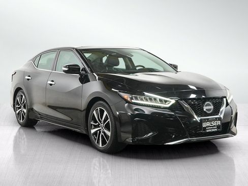 Used 2023 Nissan Maxima SL FWD image 7