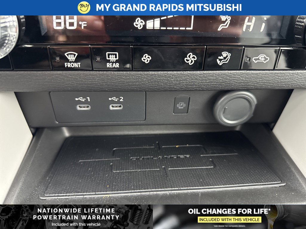 New 2026 Mitsubishi Outlander SE AWD/4WD image 21