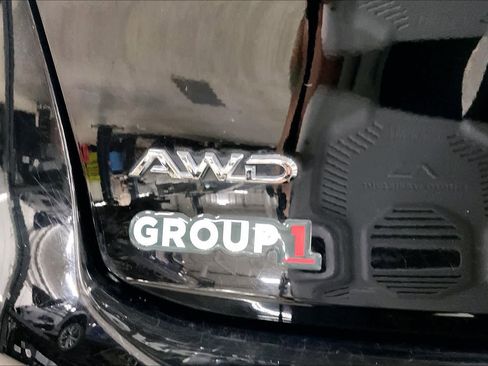 Used 2023 Toyota Crown AWD/4WD image 31