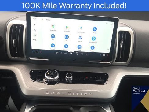 Used 2025 Ford Expedition Active AWD/4WD image 35