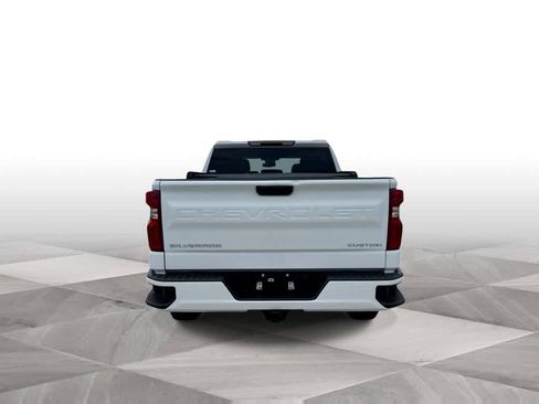 Used 2024 Chevrolet Silverado 1500 Custom RWD image 7