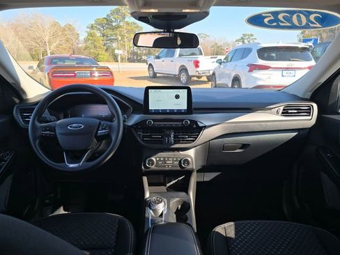 Used 2025 Ford Escape Active image 12