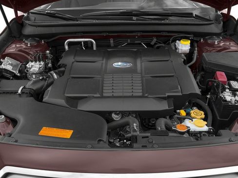 Used 2017 Subaru Outback 2.5i Touring w/ Popular Package #5A AWD/4WD image 16