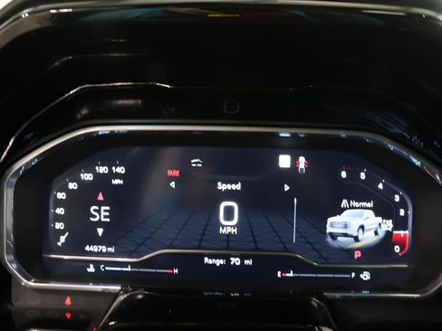 Used 2022 GMC Sierra 1500 SLT w/ SLT Convenience Package image 13