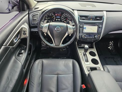 Used 2015 Nissan Altima 3.5 SL FWD image 3