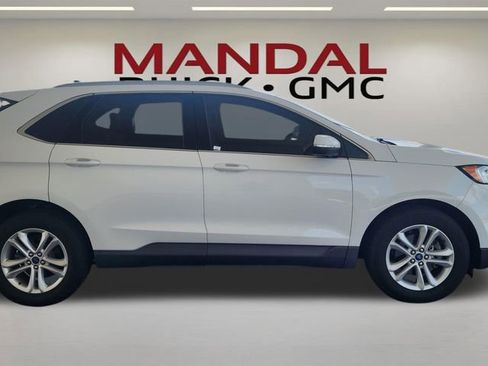 Used 2020 Ford Edge SEL w/ Convenience Package FWD image 7
