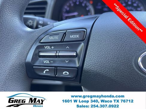 Used 2019 Hyundai Elantra SE image 22