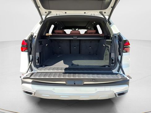 New 2026 BMW X5 sDrive40i w/ Climate Comfort Package RWD image 22