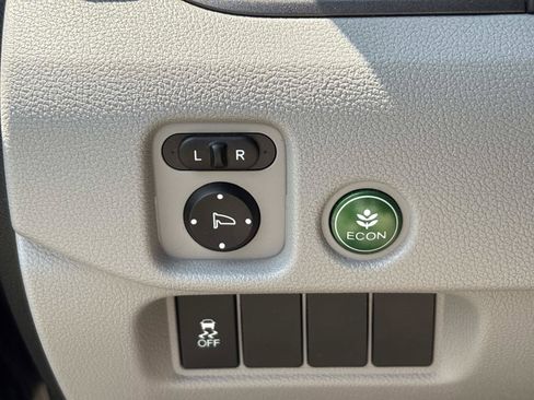 Used 2018 Honda Pilot EX-L image 18