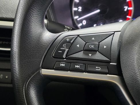 Used 2019 Nissan Altima 2.5 S FWD image 30