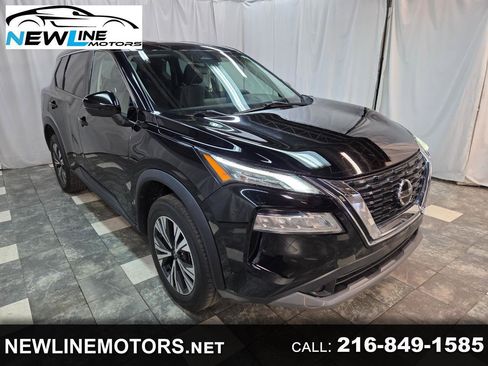 Used 2021 Nissan Rogue SV AWD/4WD image 1