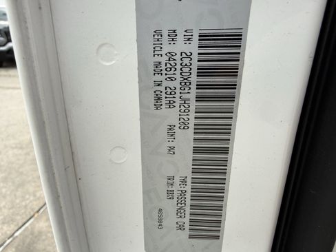 Used 2018 Dodge Charger SXT w/ Blacktop Package image 34