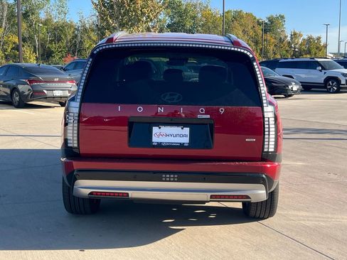 New 2026 Hyundai Ioniq 9 SEL image 10