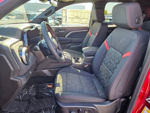 New 2026 Chevrolet Colorado Z71 image 14