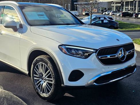 New 2026 Mercedes-Benz GLC 300 4MATIC image 2