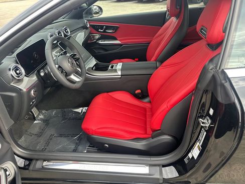 New 2026 Mercedes-Benz CLE 300 4MATIC Cabriolet image 9