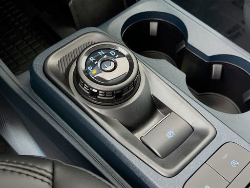 New 2025 Ford Maverick Lariat w/ Black Appearance Package image 10