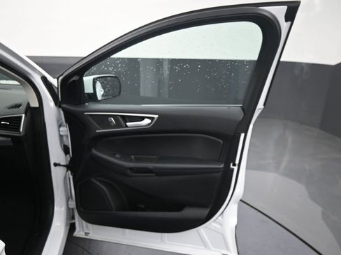 Used 2022 Ford Edge SEL w/ Convenience Package AWD/4WD image 36