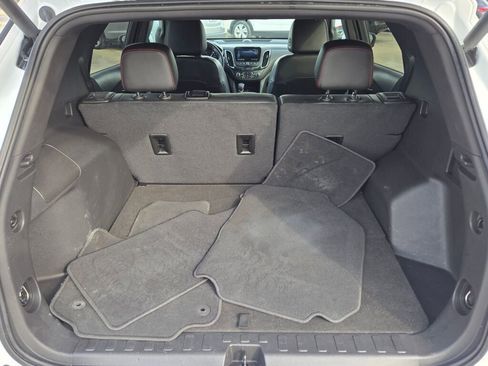 Used 2023 Chevrolet Equinox RS AWD/4WD image 13