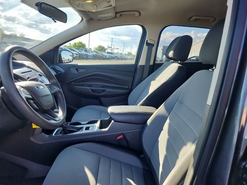Used 2017 Ford Escape S FWD image 16