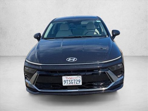Used 2025 Hyundai Sonata SEL image 2