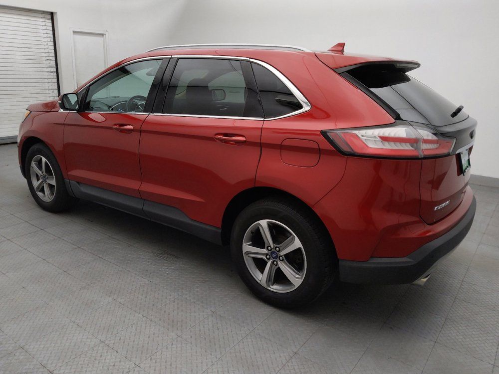 Used 2020 Ford Edge SEL w/ Cold Weather Package AWD/4WD image 3