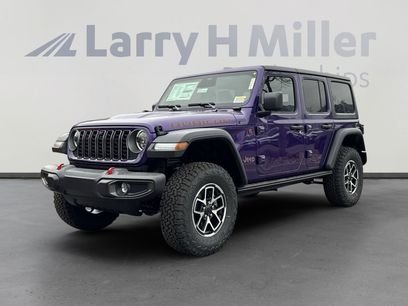 New 2026 Jeep Wrangler Unlimited Rubicon w/ Dual Top Group