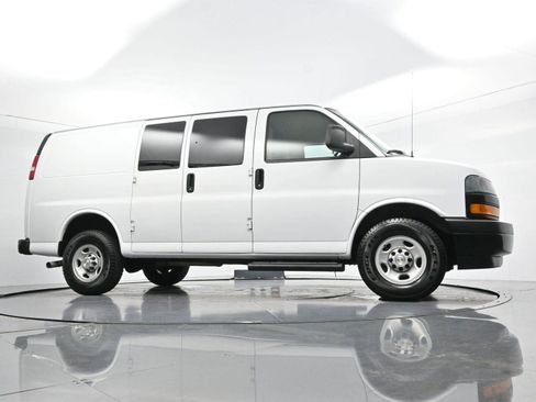 Used 2023 Chevrolet Express 2500 w/ Driver Convenience Package RWD image 41