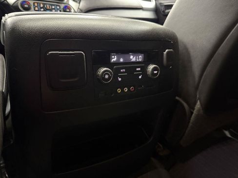 Used 2016 Chevrolet Tahoe LTZ AWD/4WD image 32