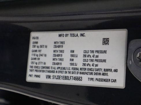 Used 2020 Tesla Model 3 Long Range AWD/4WD image 39