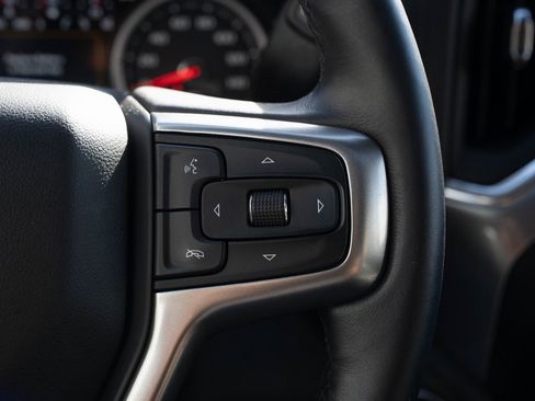 Used 2020 Chevrolet Silverado 1500 LTZ w/ LTZ Premium Package image 27