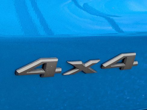 Used 2025 Jeep Compass Trailhawk w/ Trailhawk Elite Group AWD/4WD image 12