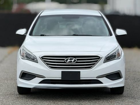 Used 2017 Hyundai Sonata SE FWD image 5