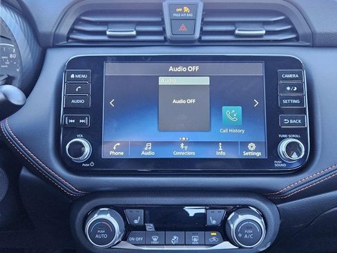 New 2025 Nissan Versa SR w/ Trunk Package image 13