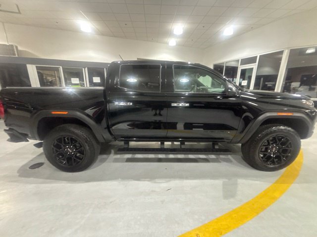 Used 2026 GMC Canyon Denali w/ LPO, Denali Black Edition AWD/4WD image 7