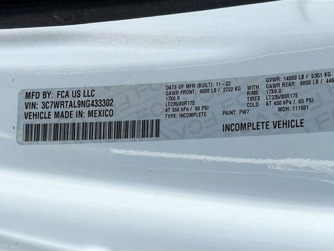 Used 2022 RAM 3500 Tradesman AWD/4WD image 31
