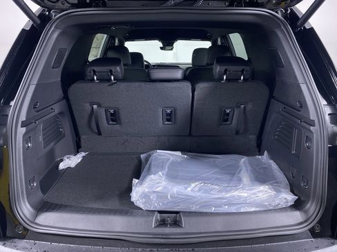 New 2026 Chevrolet Traverse LT image 14