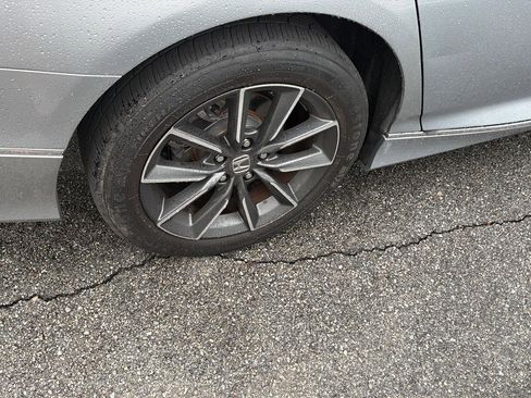 Used 2021 Honda Accord EX-L image 7