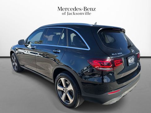 Used 2020 Mercedes-Benz GLC 300 4MATIC image 5