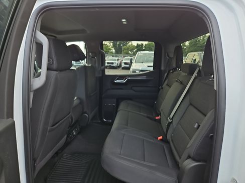 Certified 2024 GMC Sierra 1500 Elevation AWD/4WD image 10