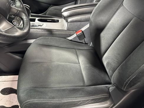 Used 2019 Nissan Murano SV AWD/4WD image 12